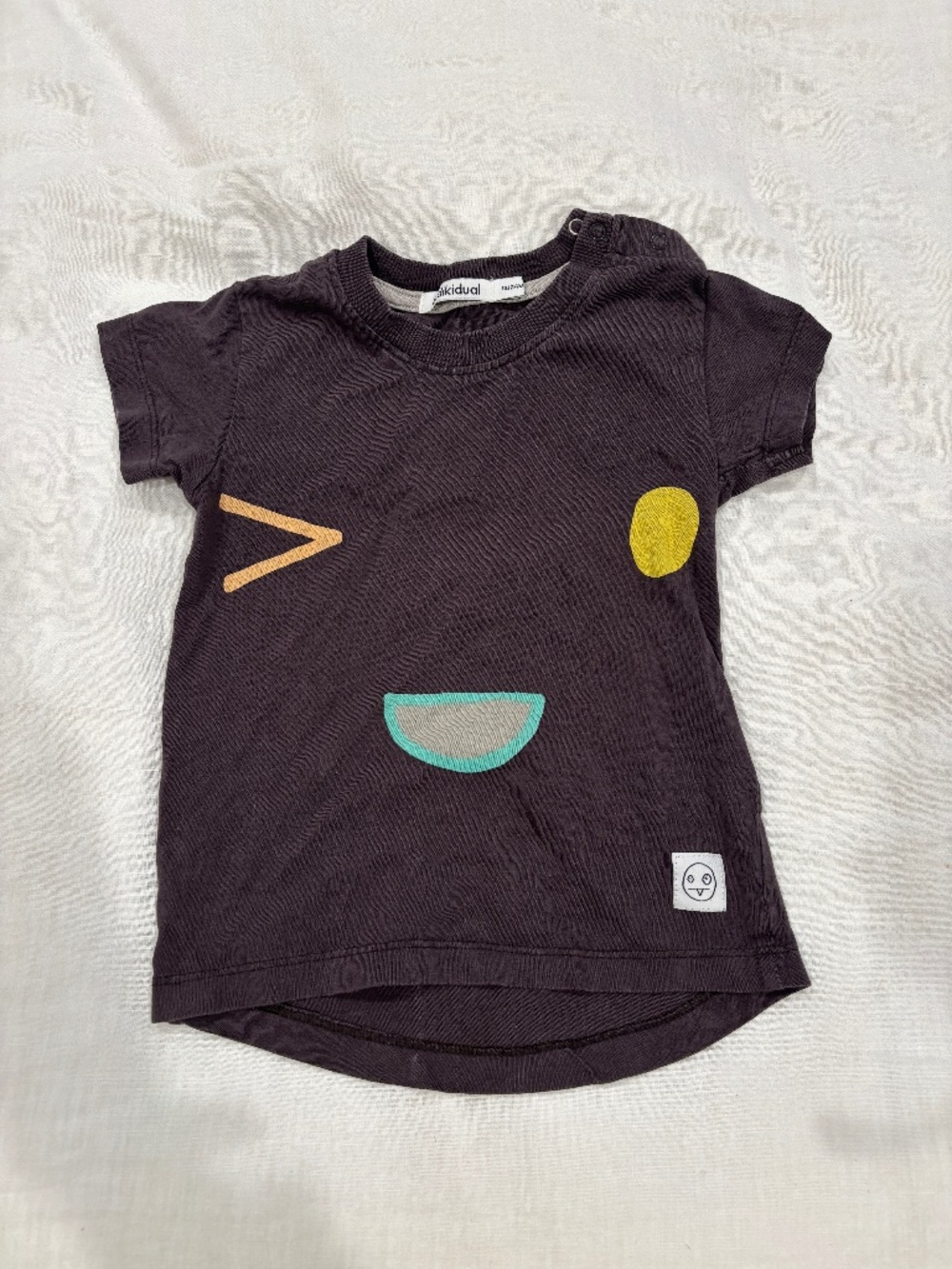 Indikidual Abstract Face Tee 12–24M